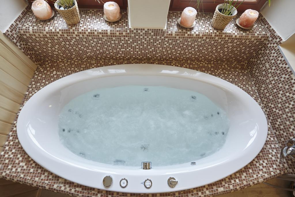 Wellness Apartment De Luxe Liberec Værelse billede